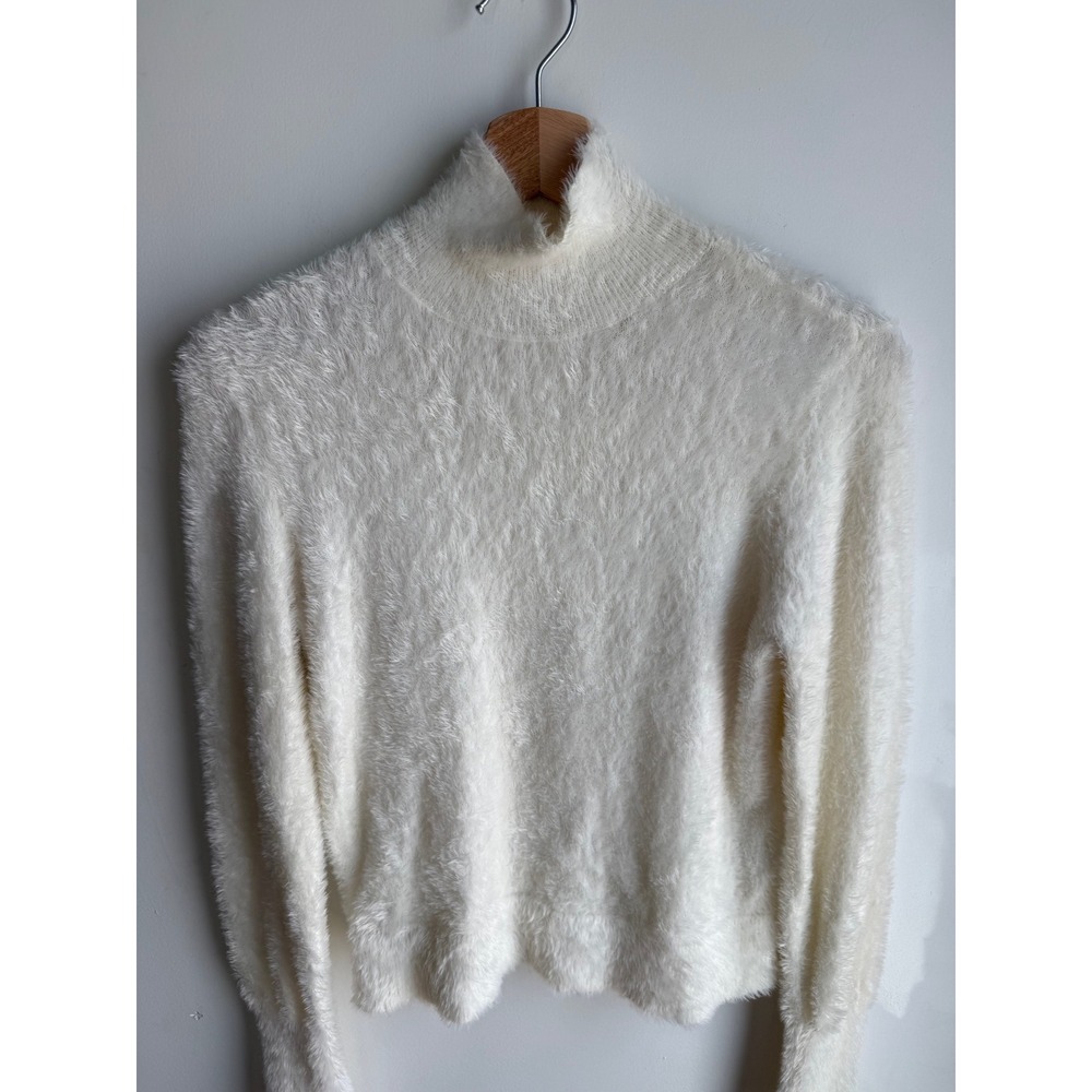 Leith White Fuzzy Mock Neck Crop Sweater Size XS / S - Picture 2 of 6